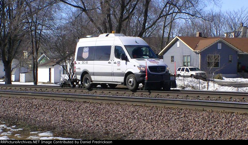 UP track evaluation vehicle